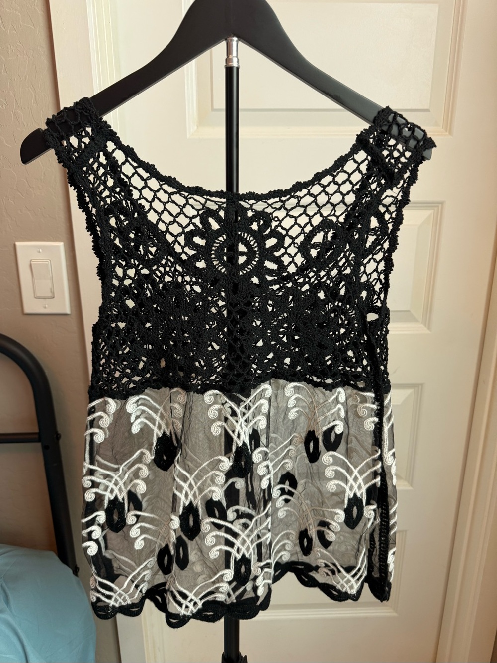 Women’s Black Crochet Lace Tank Top with Embroidered Hem